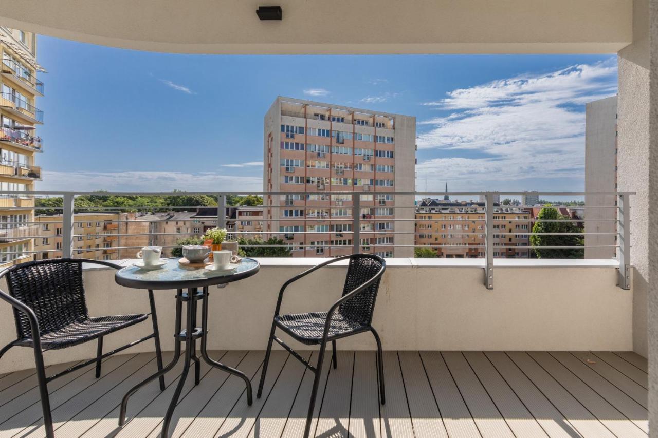 Sun Towers Lux Apartments By Renters Prestige Swinoujscie Dış mekan fotoğraf