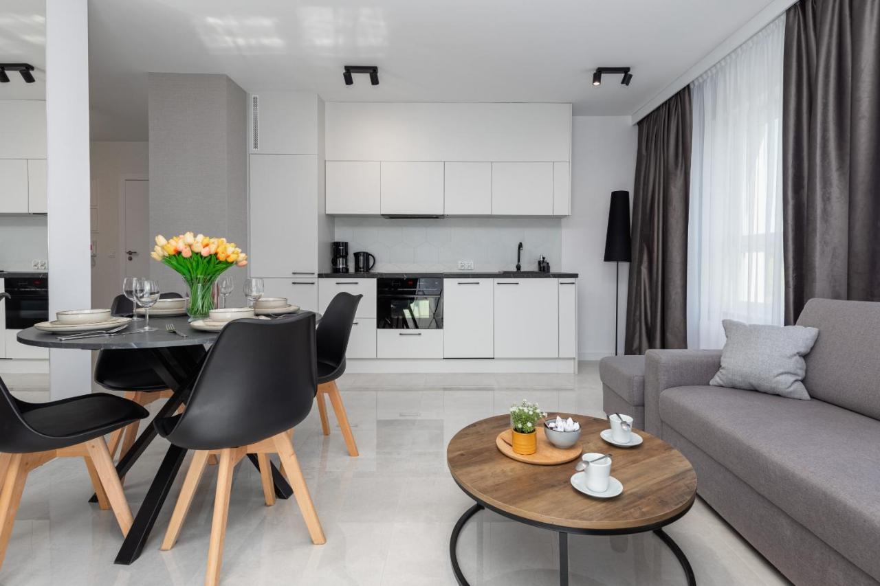 Sun Towers Lux Apartments By Renters Prestige Swinoujscie Dış mekan fotoğraf