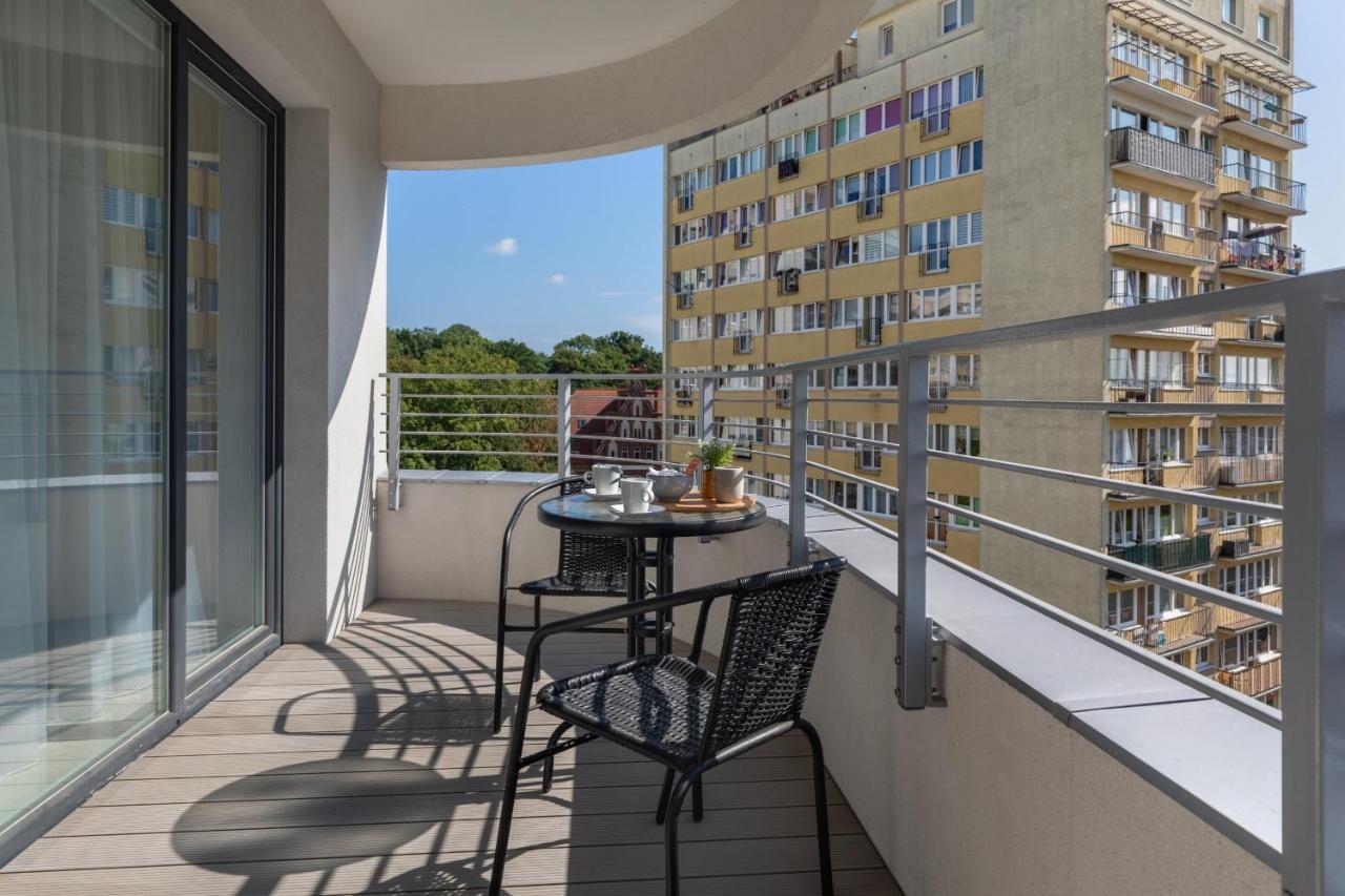 Sun Towers Lux Apartments By Renters Prestige Swinoujscie Dış mekan fotoğraf
