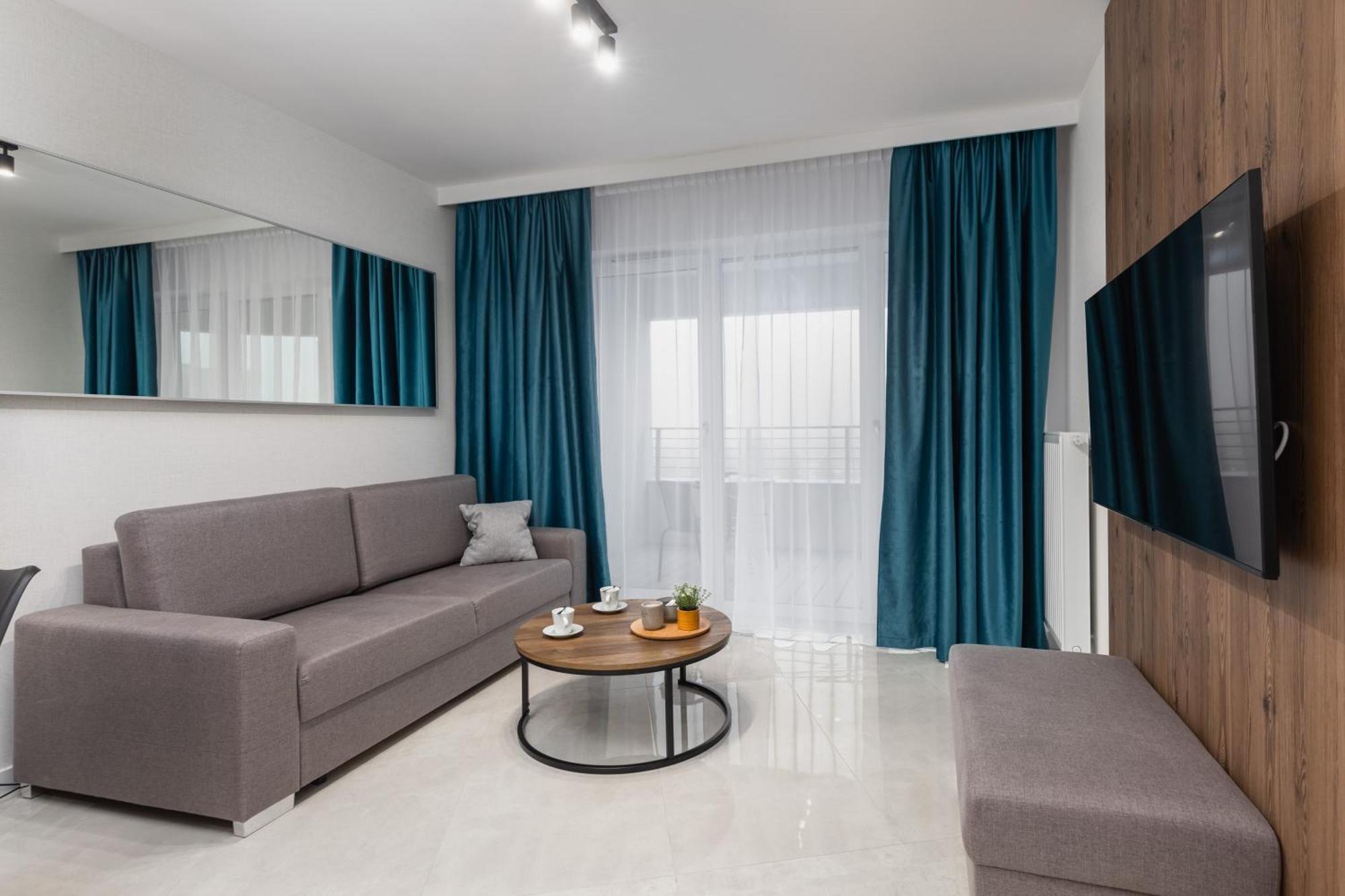 Sun Towers Lux Apartments By Renters Prestige Swinoujscie Dış mekan fotoğraf